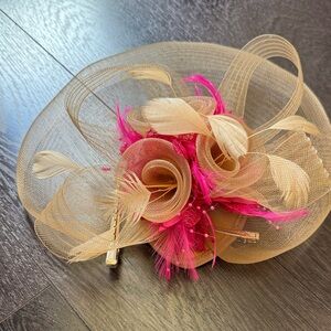 Elegant Tan and Pink Fascinator